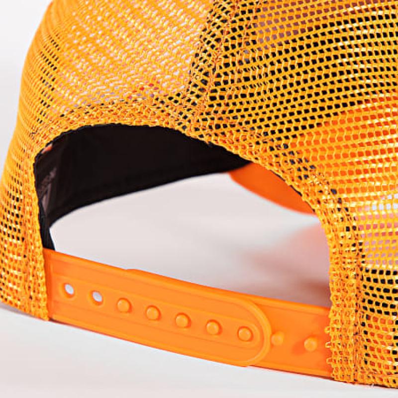 NEW ERA CAP 60503396 LEAGUE ESS TRUCKER SNAPBACK OSFM