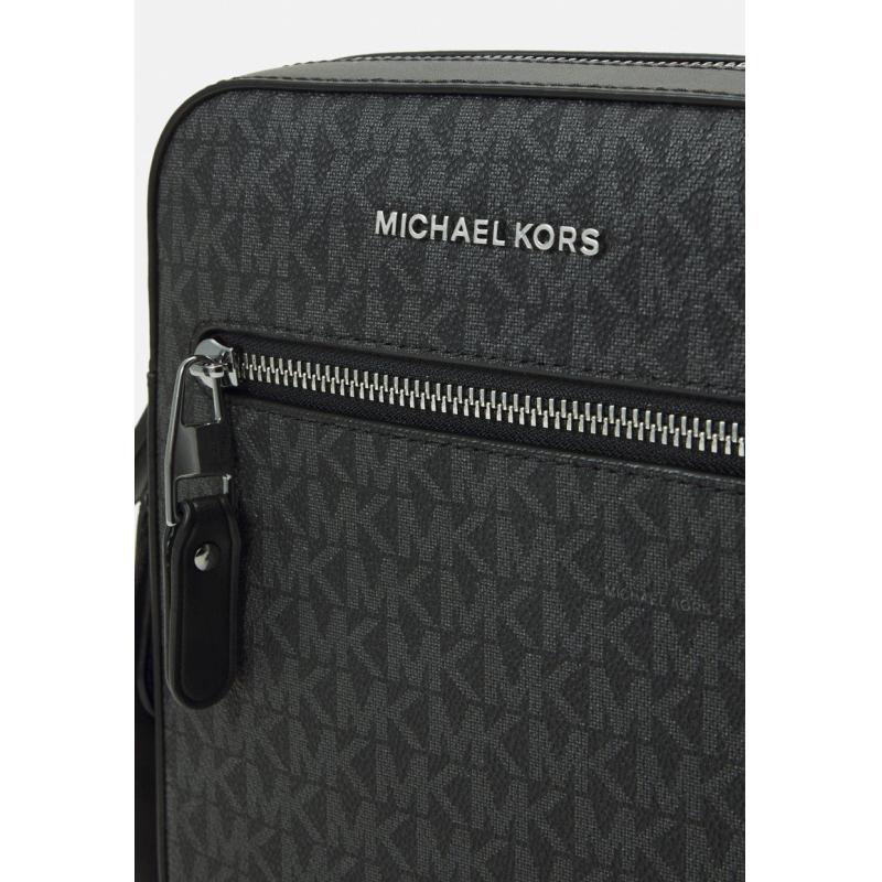 MICHAEL KORS FLIGHT BAG